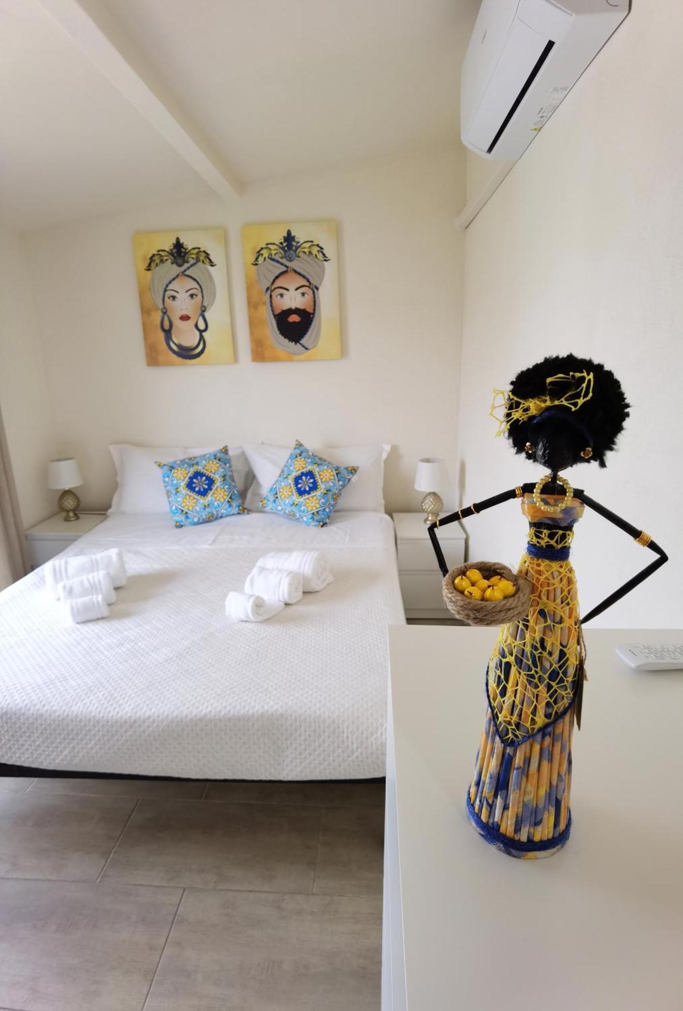 Luxury Sisters House 